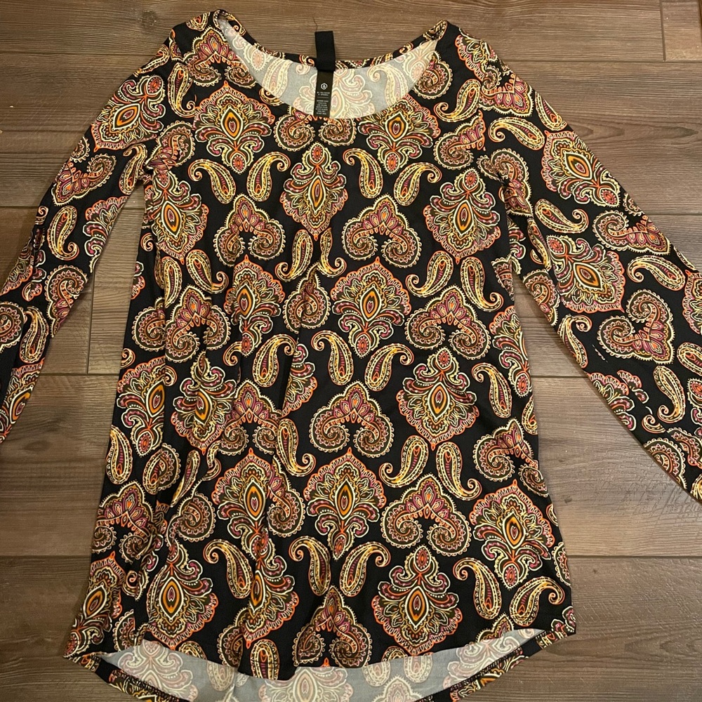 Agnes and Dora balloon sleeve tunic